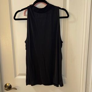Loft Black Sleeveless Women's Top